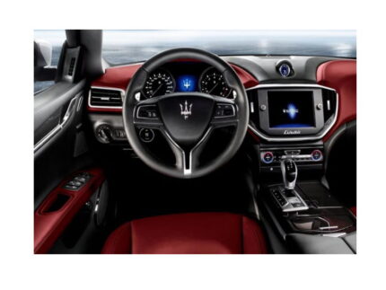 Maserati Ghibli (2020) Interior