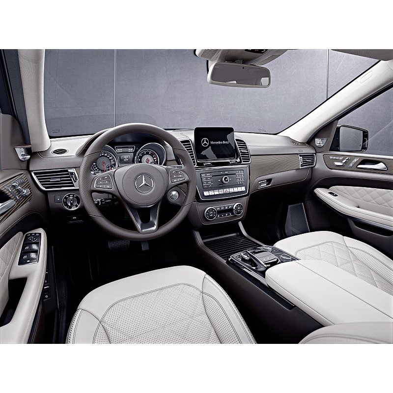 Mercedes-Benz GLS (2017) Interior - Image 1