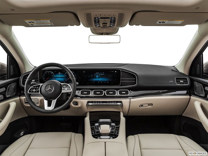 Mercedes-Benz GLS (2019) Interior - Image 1