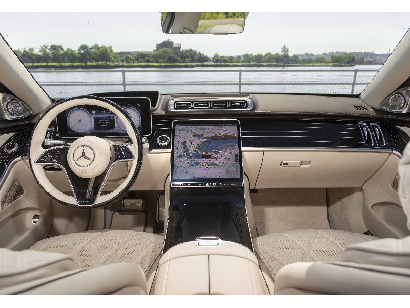 Mercedes-Benz S (2021) Maybach Interior - Image 1