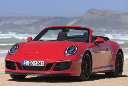 Porsche 911 (2017) Carrera GTS Sport Cabriolet