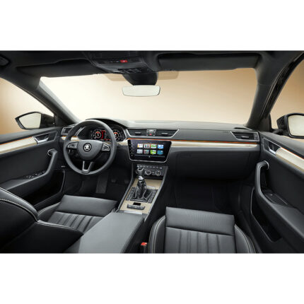 Skoda Superb (2019) Interior