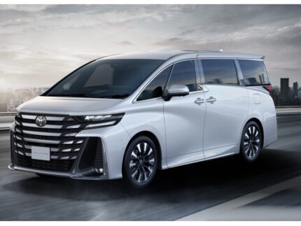 Toyota Vellfire (2024)