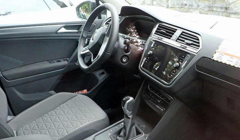 Volkswagen Tiguan (2020) Interior - Image 1