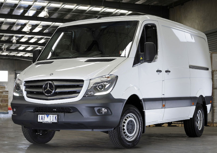 Mercedes-Benz Sprinter (2013) - Image 2