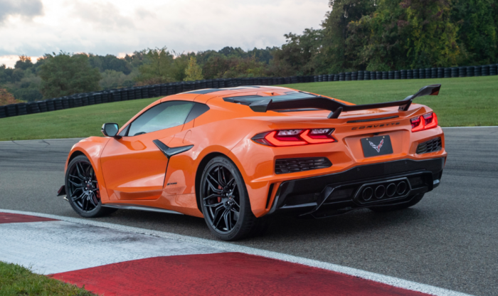 Chevrolet Corvette (2022) Z06/Z07 - Image 2