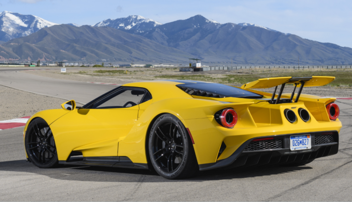Ford GT (2018) - Image 2