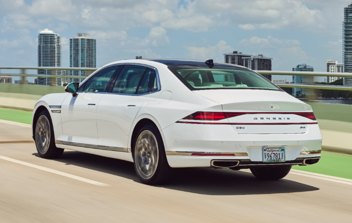 Genesis G90 (2023) - Image 2