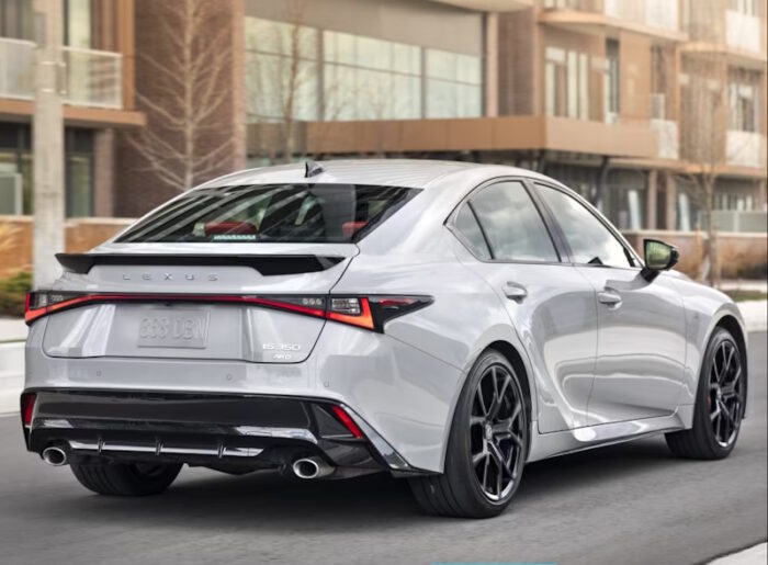 Lexus IS (2026) F-Sport 350 - Image 2