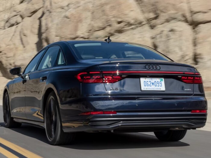 Audi A8L (2022) S-Line - Image 2