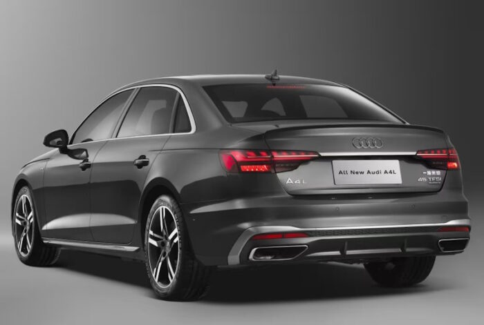Audi A4L (2022) China - Image 2