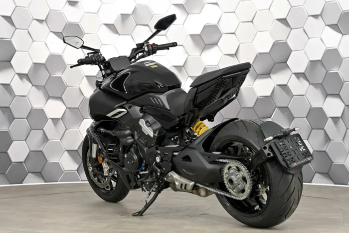 Ducati Diavel (2024) - Image 2