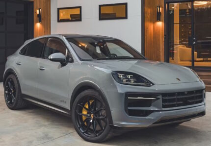 Porsche Cayenne (2024) GTS Coupe
