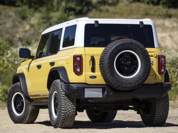 Ford Bronco (2023) Heritage Limited Edition 4 Door - Image 2