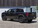 GMC Sierra 2500HD (2024) Denali - Image 2