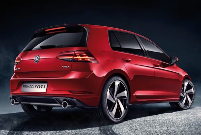 Volkswagen Golf (2017) GTI TCR 5Door - Image 2
