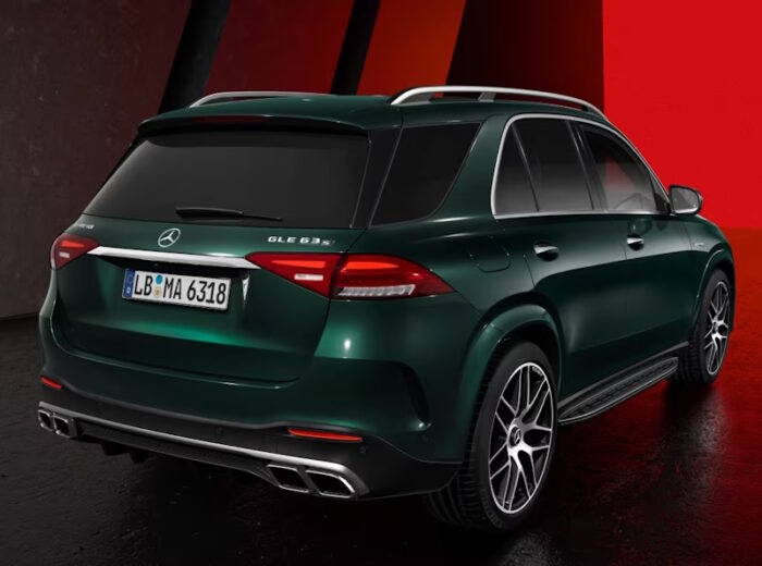 Mercedes-Benz GLE (2025) AMG 63S SUV - Image 2
