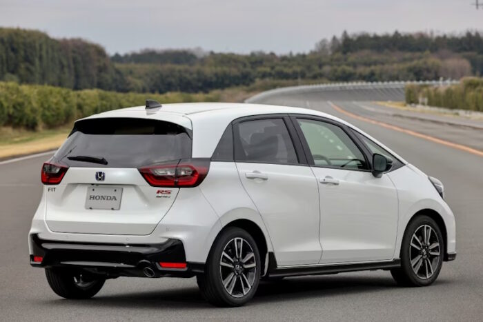 Honda Fit (2026) Sport - Image 2