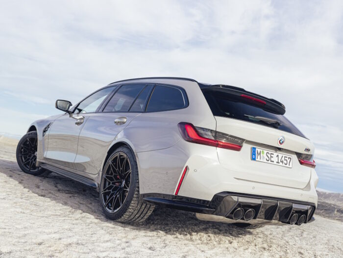 BMW M3 Competition (2022) Touring Carbon Package - Image 2