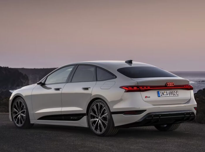 Audi A6 E-Tron (2025) Sportback S-Line - Image 2